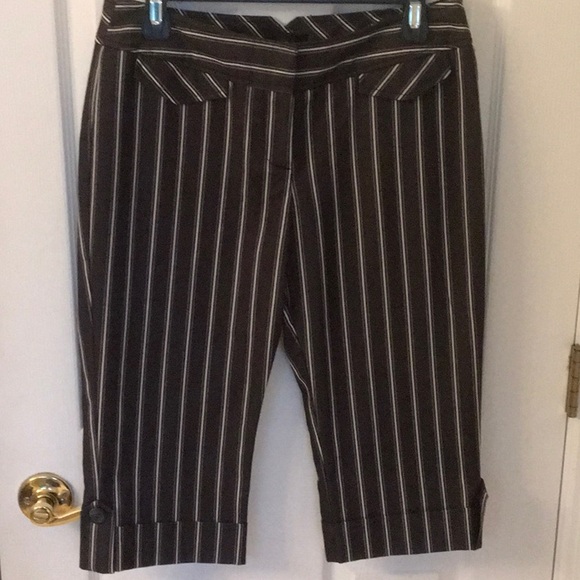 Star City Pants - NEW STAR CITY Striped Capri’s gray & beige stripes Sz 9